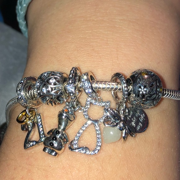 Meet your Posh Ambassador Billie - Picture 2 of 5